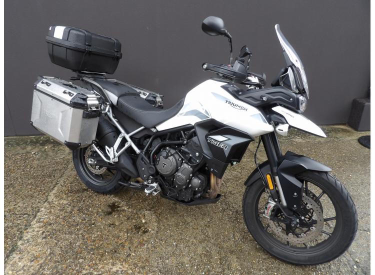 TRIUMPH Tiger 900 GT PRO