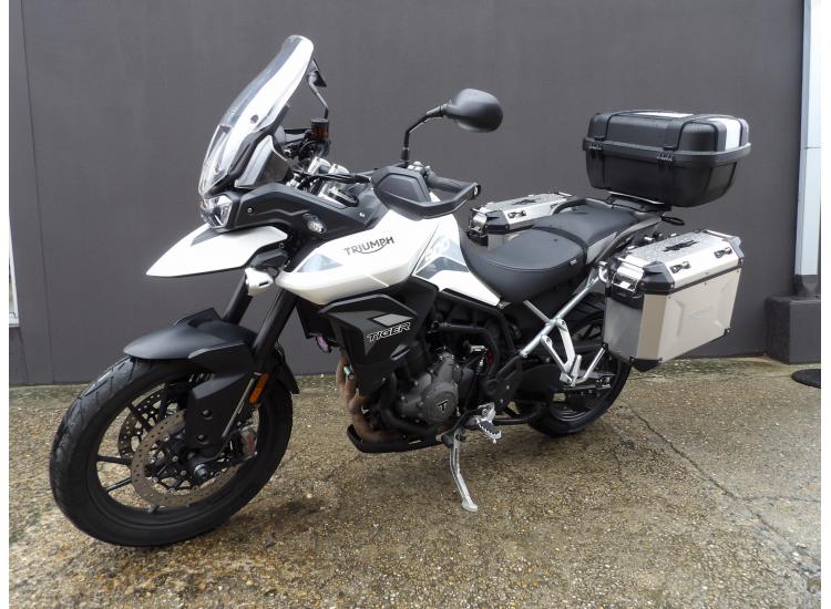 TRIUMPH Tiger 900 GT PRO