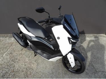 YAMAHA NMAX 125