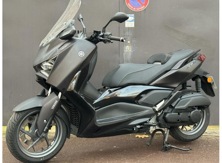 YAMAHA XMAX 125 TECH MAX TECH MAX + - GARANTIE CONSTRUCTEUR