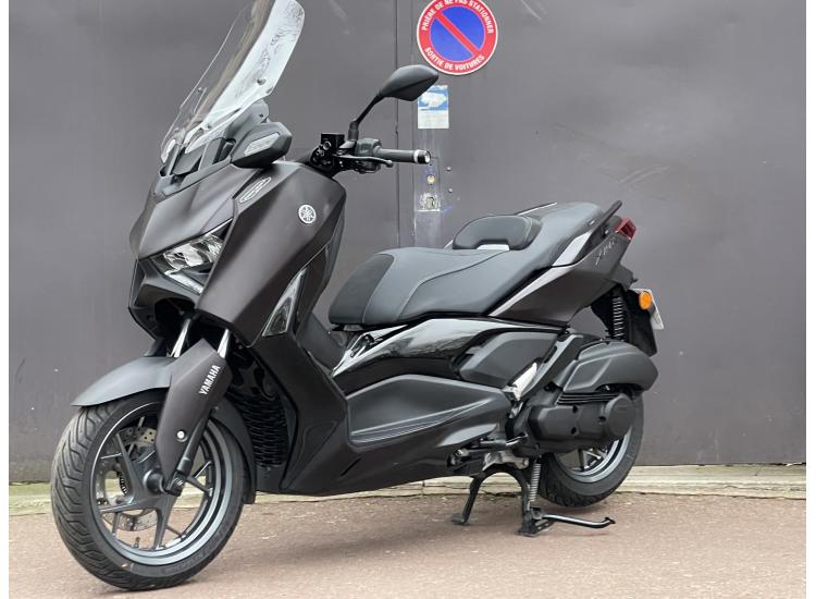 YAMAHA XMAX 125 TECH MAX TECH MAX + - GARANTIE CONSTRUCTEUR