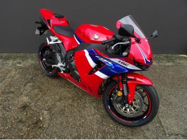 HONDA CBR 600 RR