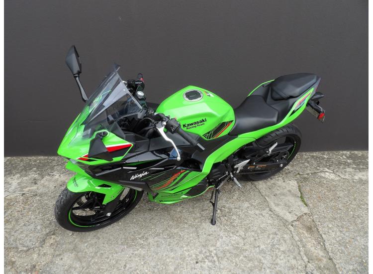KAWASAKI NINJA 500 SE