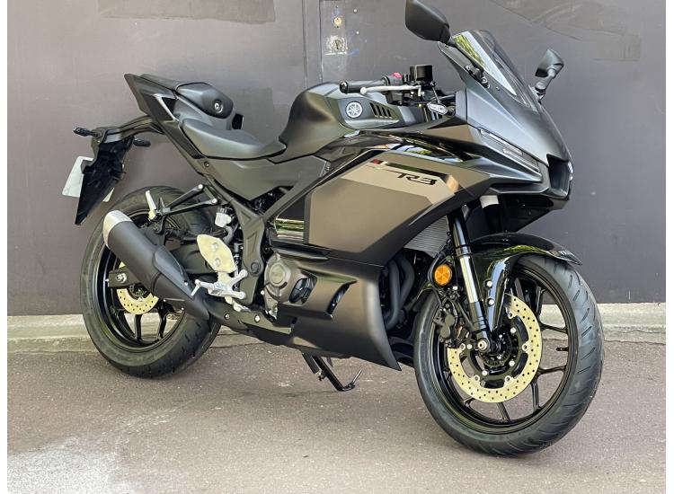 YAMAHA YZF-R3 2025 - LOA POSSIBLE - GARANTIE CONSTRUCTEUR