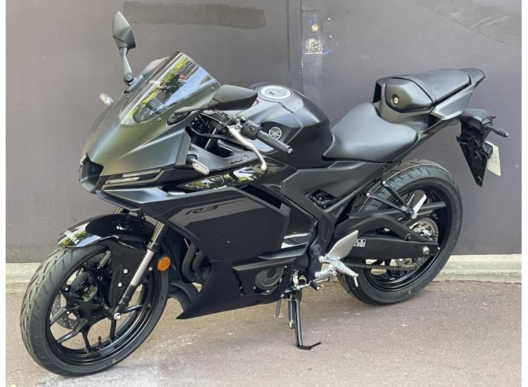 YAMAHA YZF-R3 2025 - LOA POSSIBLE - GARANTIE CONSTRUCTEUR