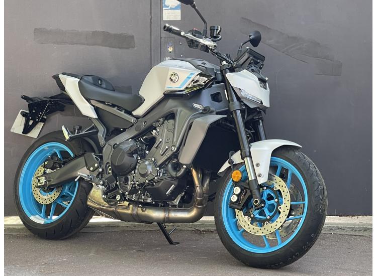 YAMAHA MT-09 - MT09 - MT 09 FULL - 79KM - LOA POSSIBLE - GARANTIE CONSTRUTEUR