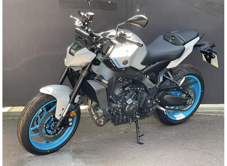 YAMAHA MT-09 - MT09 - MT 09 FULL - 79KM - LOA POSSIBLE - GARANTIE CONSTRUTEUR