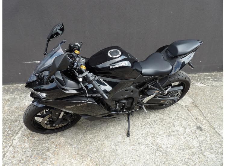 KAWASAKI NINJA ZX-4R