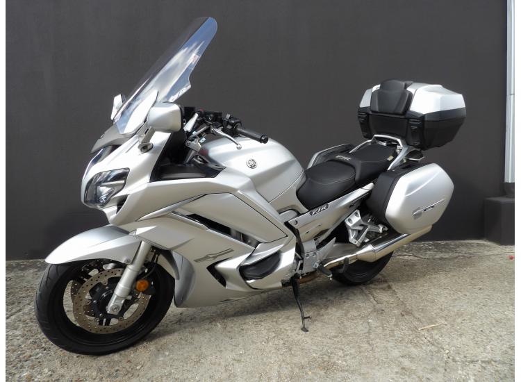 YAMAHA FJR 1300 FJR1300